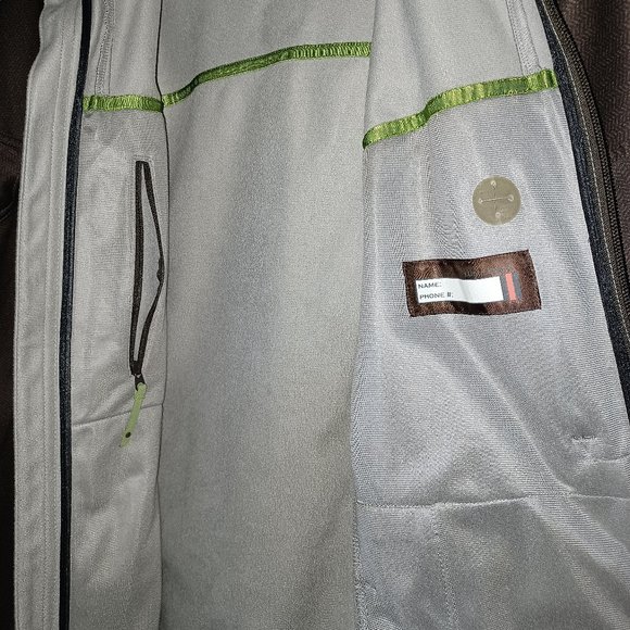 Lululemon Windbreaker - Picture 2 of 4